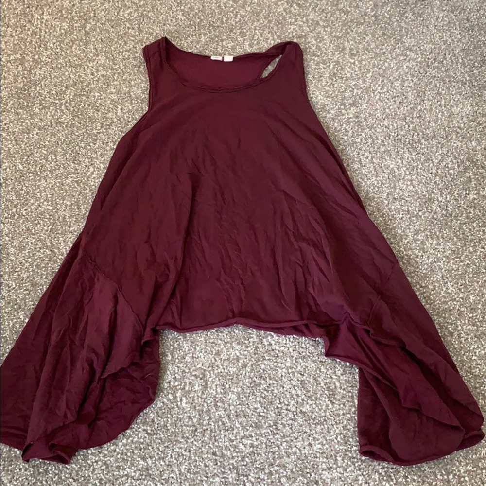 Long sided maroon tank top. Never worn.